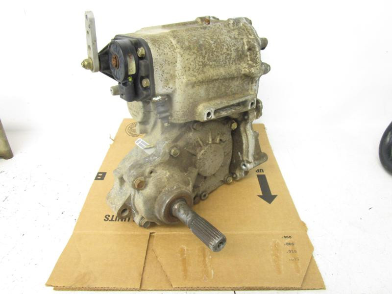 04 Polaris Sportsman 700 EFI Transmission Trans 1332348 2004-2005